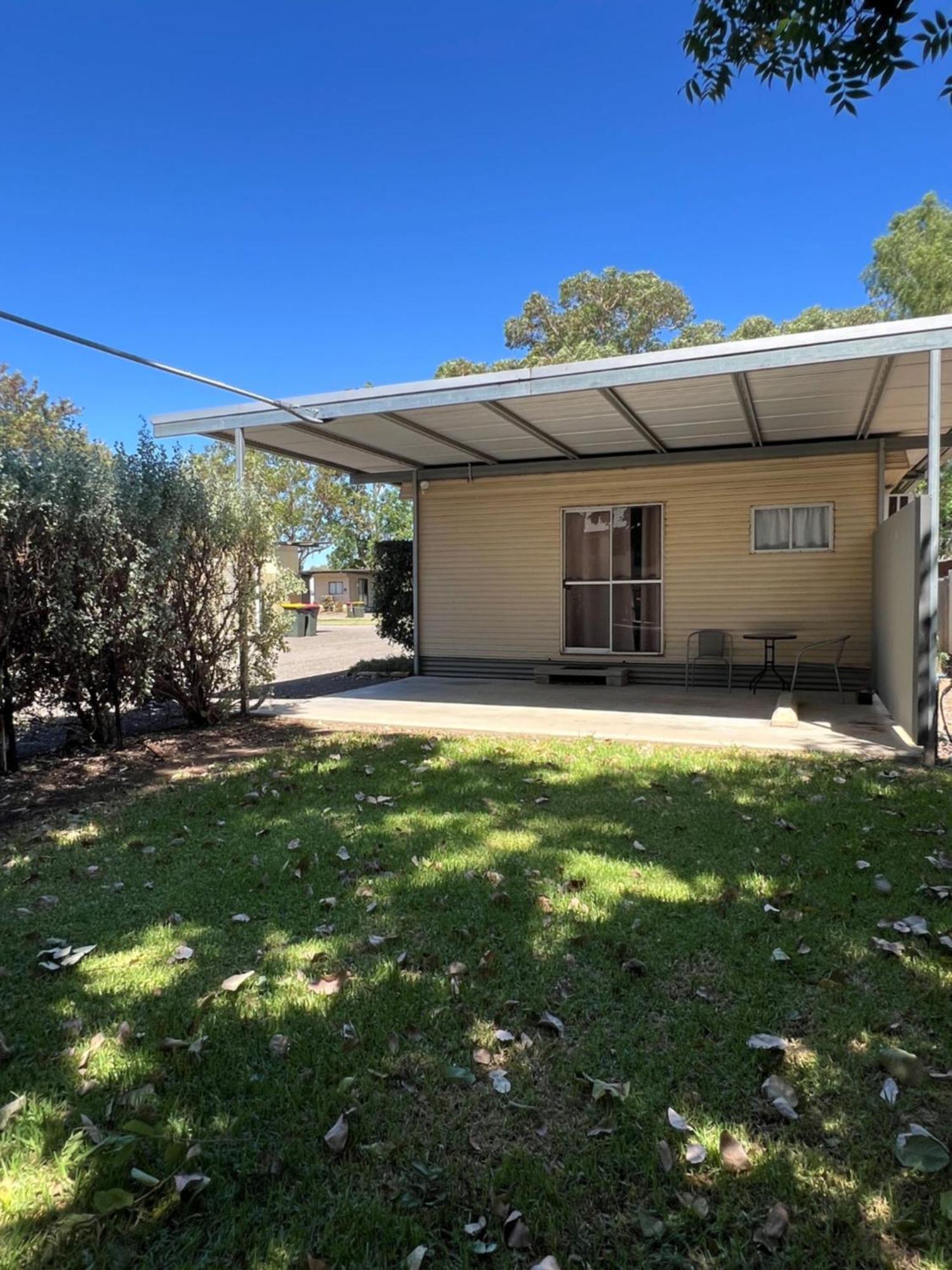Narrabri Motel&Caravan Park Bagian luar foto