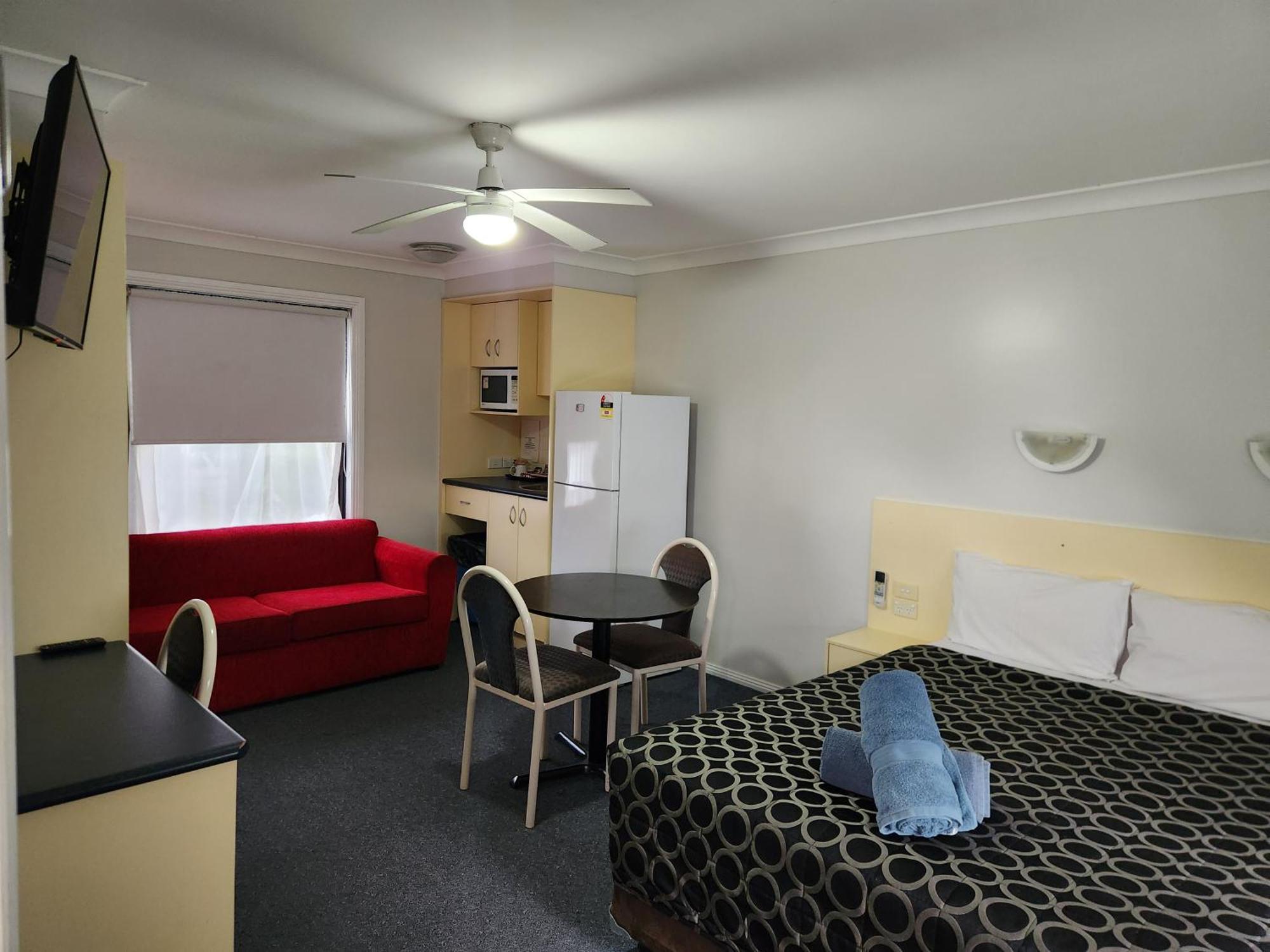 Narrabri Motel&Caravan Park Bagian luar foto