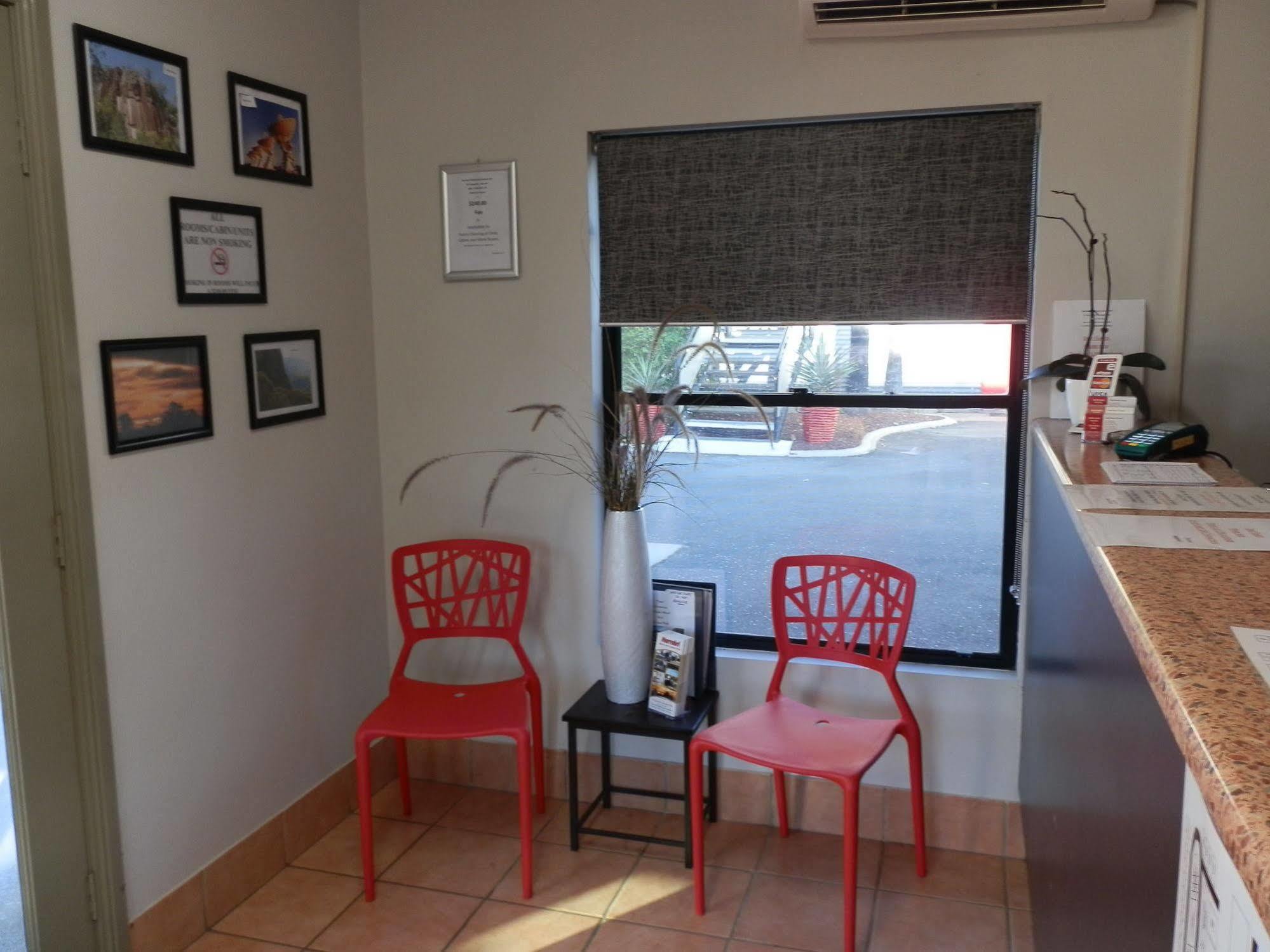 Narrabri Motel&Caravan Park Bagian luar foto