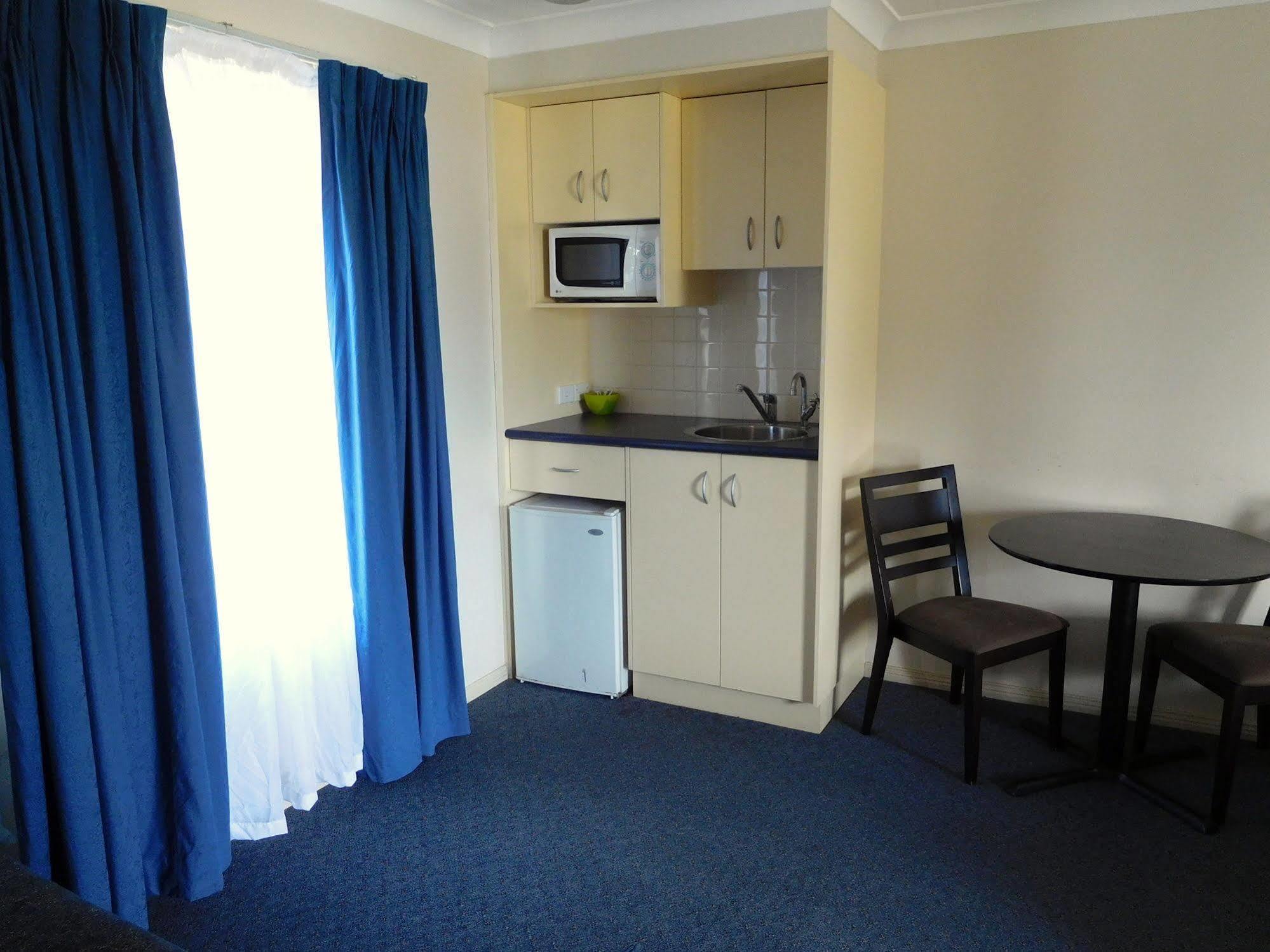 Narrabri Motel&Caravan Park Bagian luar foto